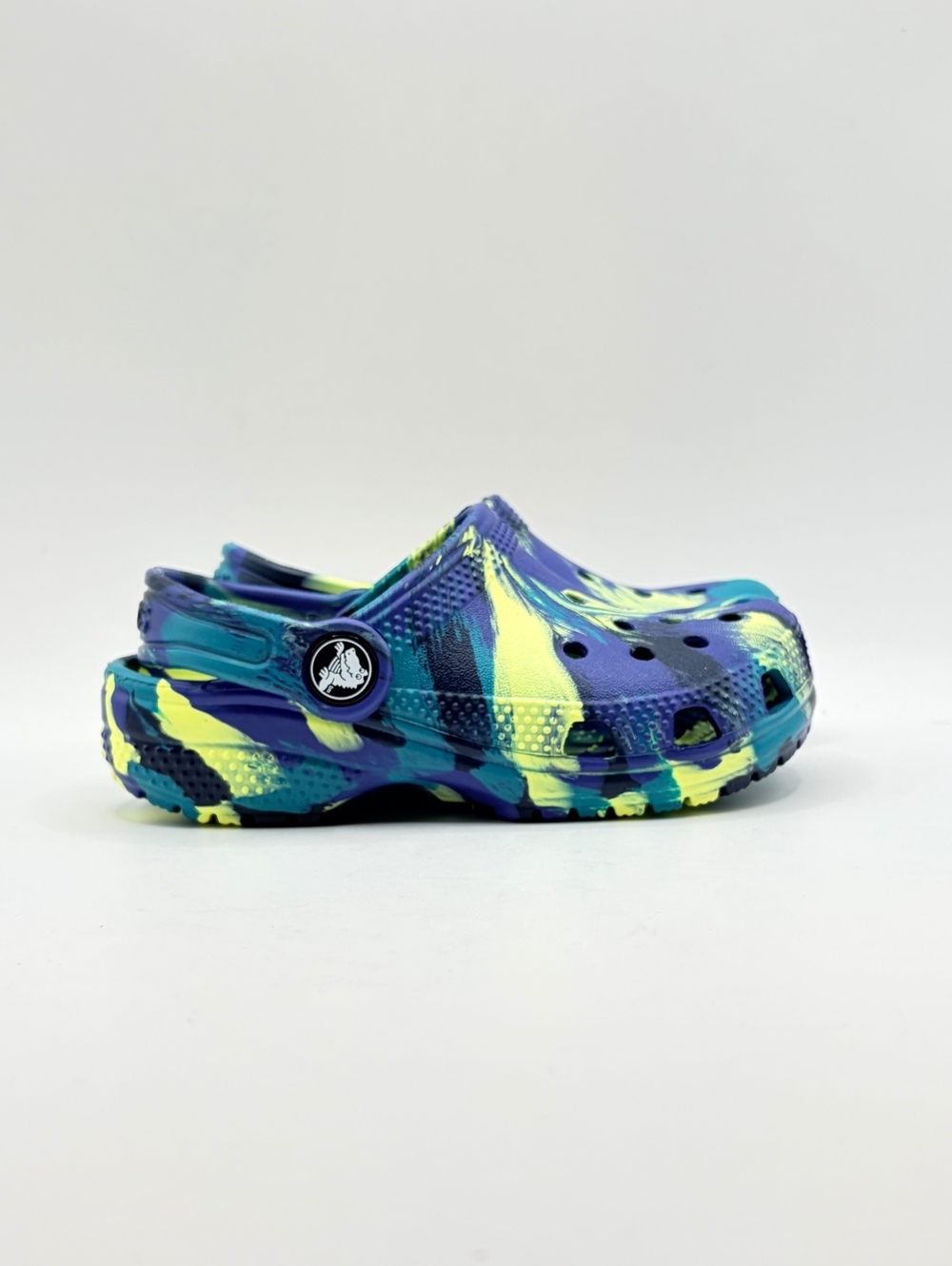Crocs Classic Marbled Clog T, Size US 9, Vibrant Blue and Yellow Swirl Pattern